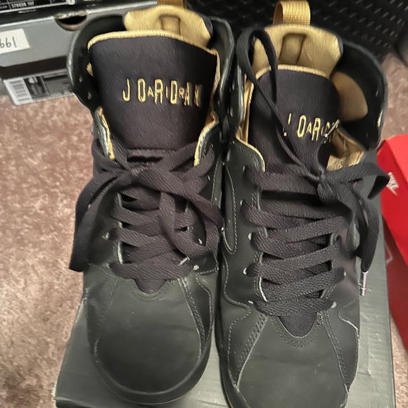 Gmp jordan 7 size 5 - Picture 3 of 6